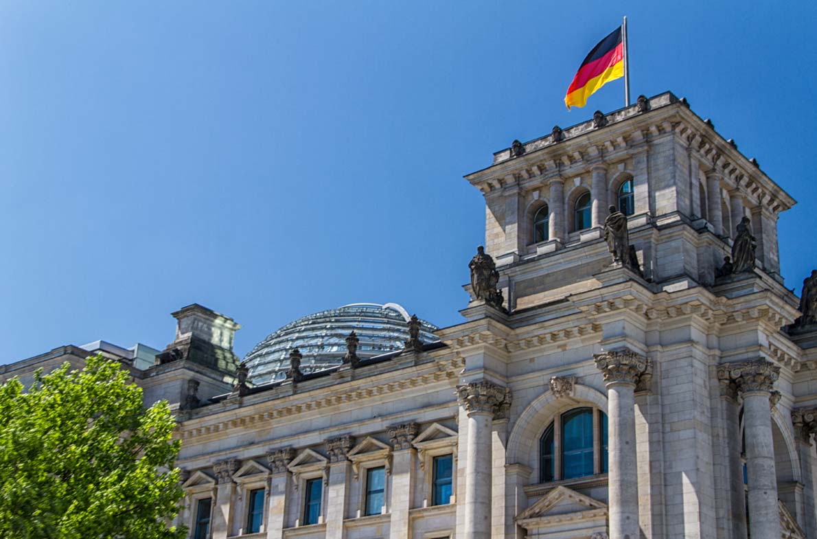 cannabis-politik-berlin-bundestag-nachrichten-news-aktuell-gesetz-kuppel-parlement